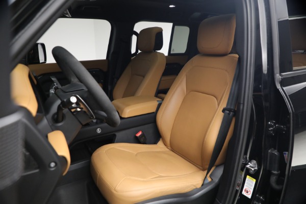 Used 2024 Land Rover Defender 110 V8 P525 for sale $84,900 at Maserati of Westport in Westport CT 06880 14