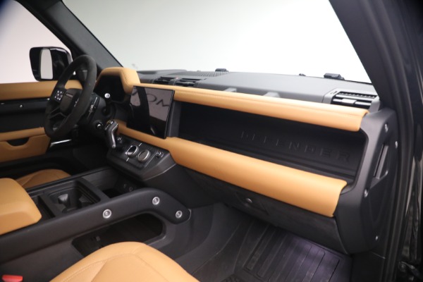 Used 2024 Land Rover Defender 110 V8 P525 for sale $84,900 at Maserati of Westport in Westport CT 06880 18
