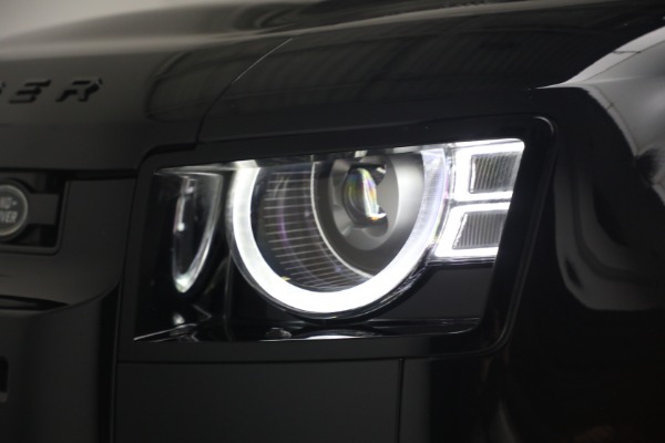 Used 2024 Land Rover Defender 110 V8 P525 for sale $84,900 at Maserati of Westport in Westport CT 06880 24