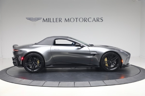 New 2026 Aston Martin Vantage S Roadster for sale $295,000 at Maserati of Westport in Westport CT 06880 21