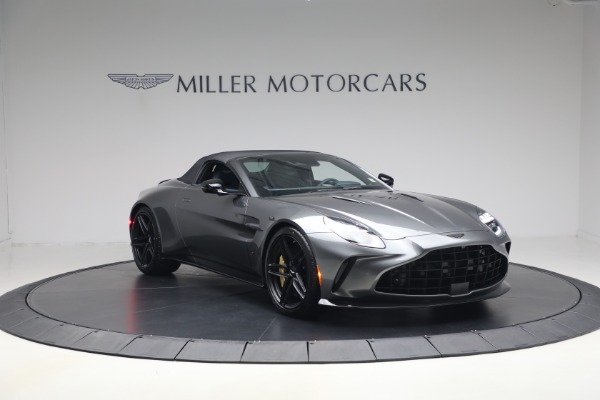 New 2026 Aston Martin Vantage S Roadster for sale $295,000 at Maserati of Westport in Westport CT 06880 23