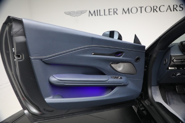 New 2026 Aston Martin Vantage S Roadster for sale $295,000 at Maserati of Westport in Westport CT 06880 28