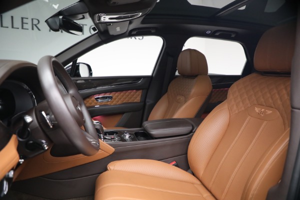 Used 2021 Bentley Bentayga Speed for sale $139,900 at Maserati of Westport in Westport CT 06880 21