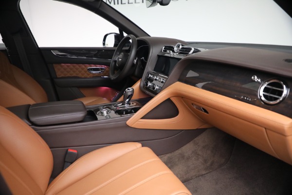 Used 2021 Bentley Bentayga Speed for sale $139,900 at Maserati of Westport in Westport CT 06880 26