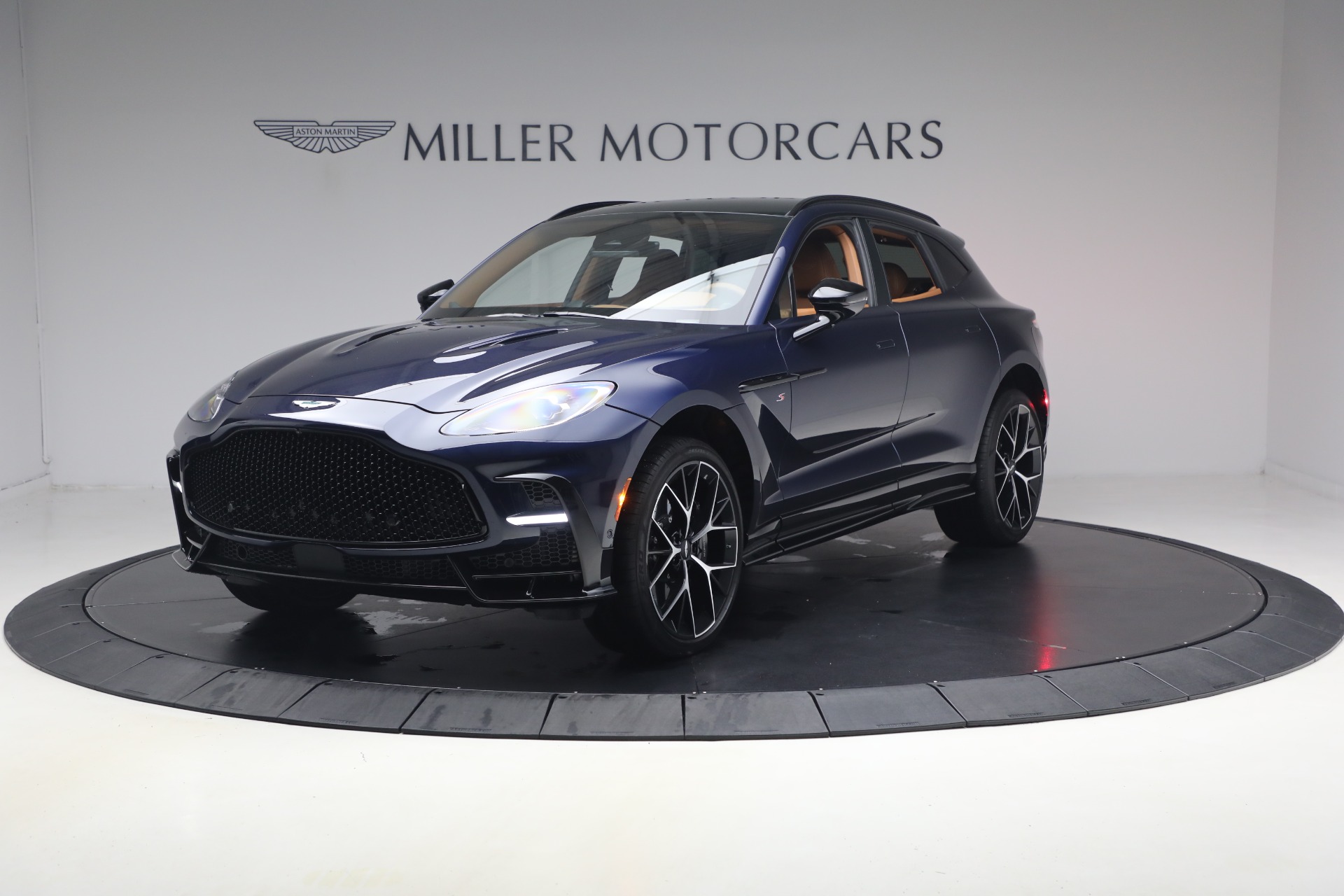 New 2026 Aston Martin DBX S for sale $289,900 at Maserati of Westport in Westport CT 06880 1