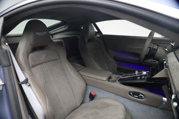 New 2026 Aston Martin Vantage S for sale $257,880 at Maserati of Westport in Westport CT 06880 21