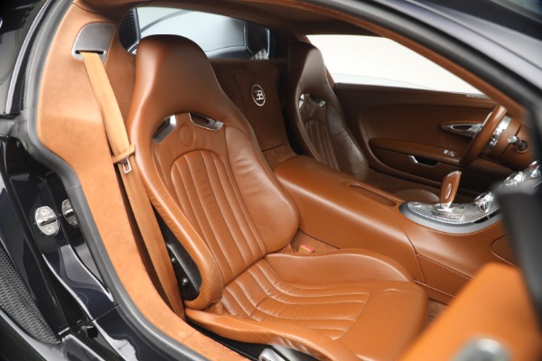 Used 2006 Bugatti Veyron 16.4 for sale Call for price at Maserati of Westport in Westport CT 06880 17