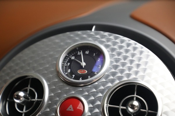 Used 2006 Bugatti Veyron 16.4 for sale Call for price at Maserati of Westport in Westport CT 06880 20