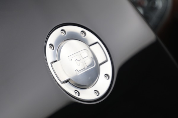 Used 2006 Bugatti Veyron 16.4 for sale Call for price at Maserati of Westport in Westport CT 06880 26