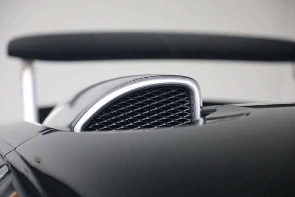 Used 2006 Bugatti Veyron 16.4 for sale Call for price at Maserati of Westport in Westport CT 06880 27