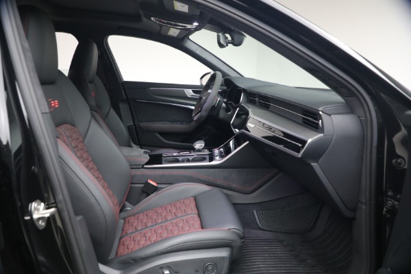 Used 2026 Audi RS 6 Avant performance 4.0T quattro Avant for sale $145,900 at Maserati of Westport in Westport CT 06880 16