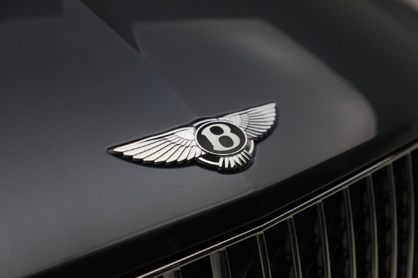Used 2026 Bentley Bentayga EWB Azure V8 for sale $279,900 at Maserati of Westport in Westport CT 06880 13