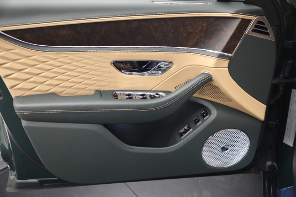 New 2027 Bentley Flying Spur Azure for sale $363,300 at Maserati of Westport in Westport CT 06880 17