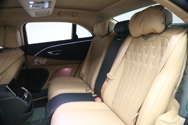 New 2027 Bentley Flying Spur Azure for sale $363,300 at Maserati of Westport in Westport CT 06880 22