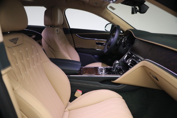 New 2027 Bentley Flying Spur Azure for sale $363,300 at Maserati of Westport in Westport CT 06880 26