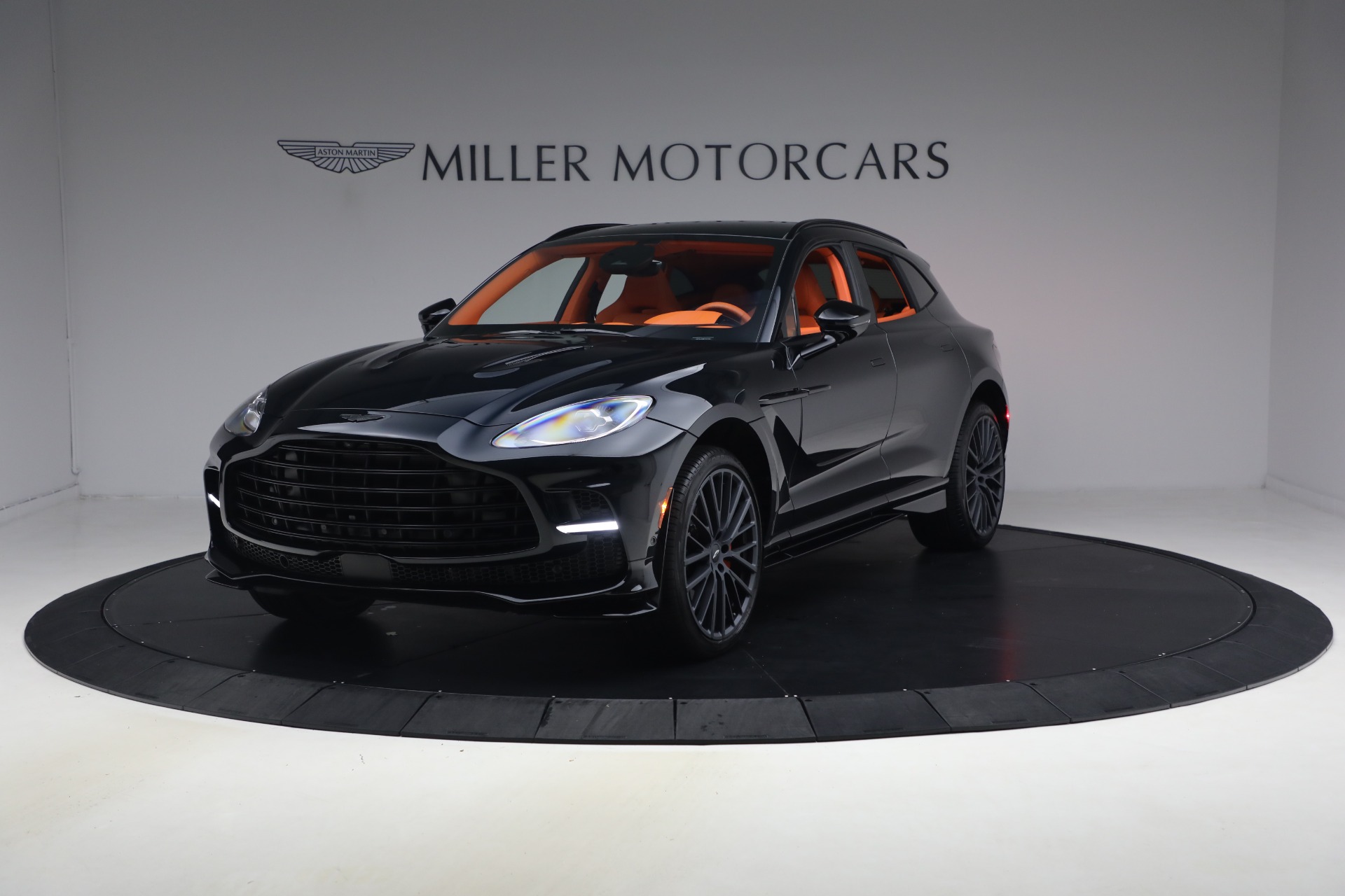 Used 2025 Aston Martin DBX 707 for sale $209,900 at Maserati of Westport in Westport CT 06880 1