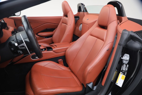 Used 2021 Aston Martin Vantage for sale $119,900 at Maserati of Westport in Westport CT 06880 25