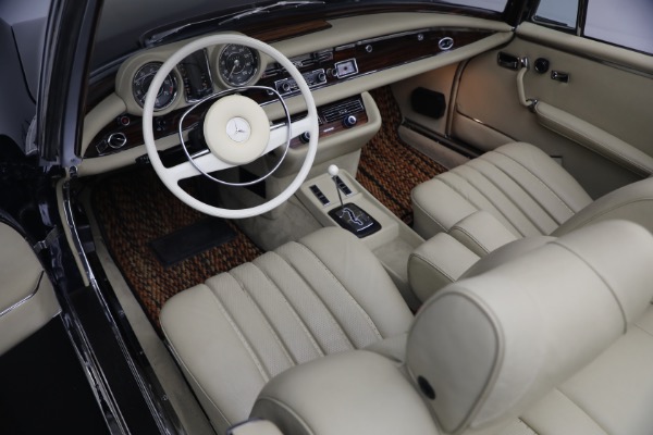 Used 1971 Mercedes-Benz 280SE 3.5 Cabriolet for sale $475,000 at Maserati of Westport in Westport CT 06880 24