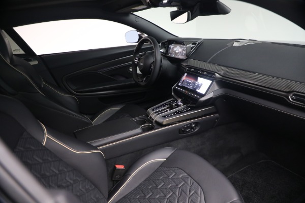 Used 2025 Aston Martin Vanquish for sale $415,900 at Maserati of Westport in Westport CT 06880 20