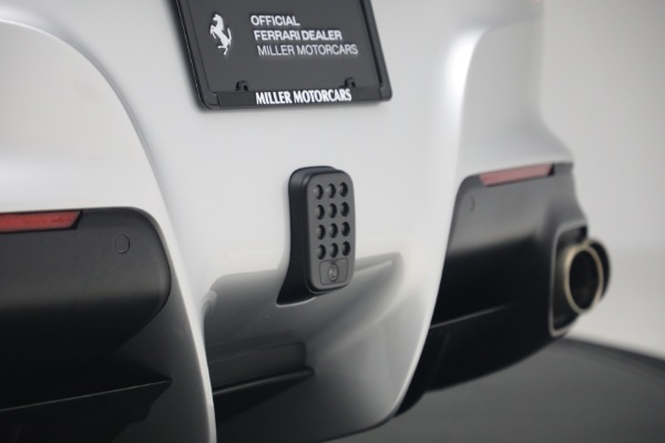 Used 2014 Ferrari F12berlinetta for sale $519,900 at Maserati of Westport in Westport CT 06880 25