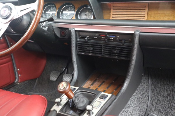 Used 1974 BMW 3.0CSi for sale $175,000 at Maserati of Westport in Westport CT 06880 26