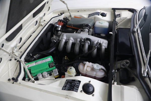 Used 1974 BMW 3.0CSi for sale $175,000 at Maserati of Westport in Westport CT 06880 28