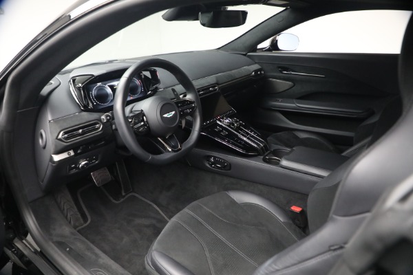 Used 2025 Aston Martin Vantage for sale $187,900 at Maserati of Westport in Westport CT 06880 14