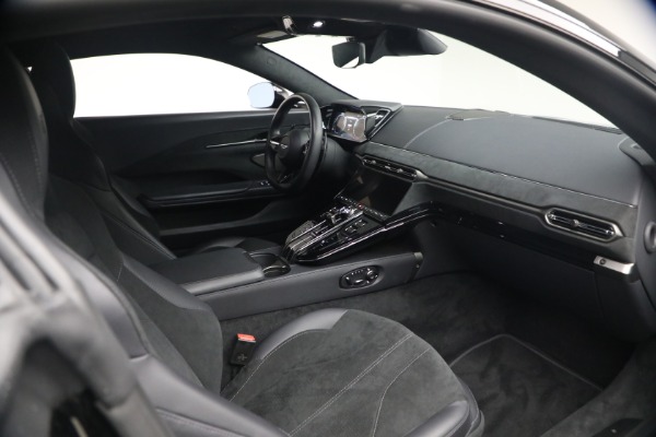 Used 2025 Aston Martin Vantage for sale $187,900 at Maserati of Westport in Westport CT 06880 17