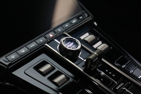 Used 2025 Aston Martin Vantage for sale $187,900 at Maserati of Westport in Westport CT 06880 22