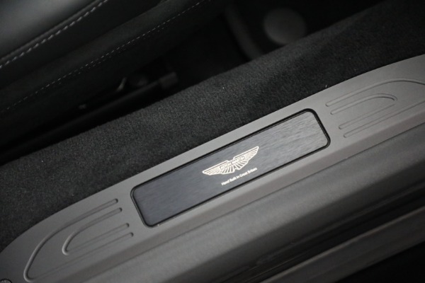 Used 2025 Aston Martin Vantage for sale $187,900 at Maserati of Westport in Westport CT 06880 24