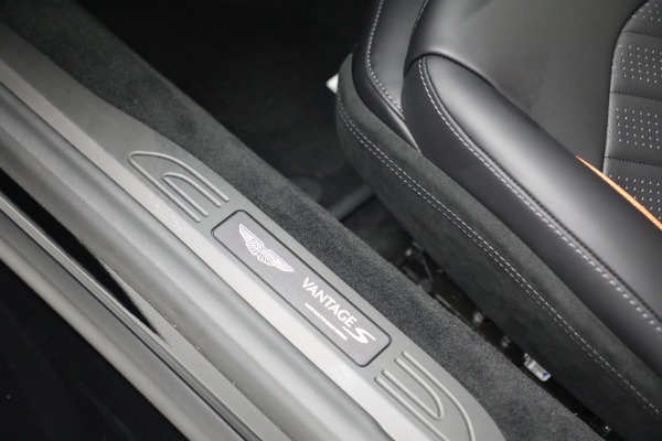 New 2026 Aston Martin Vantage S Roadster for sale $256,300 at Maserati of Westport in Westport CT 06880 26