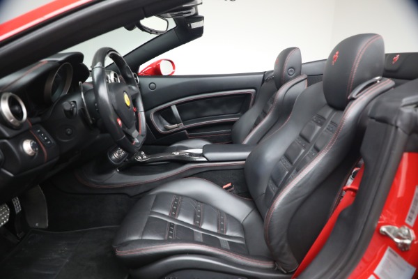 Used 2014 Ferrari California 30 for sale $115,900 at Maserati of Westport in Westport CT 06880 15