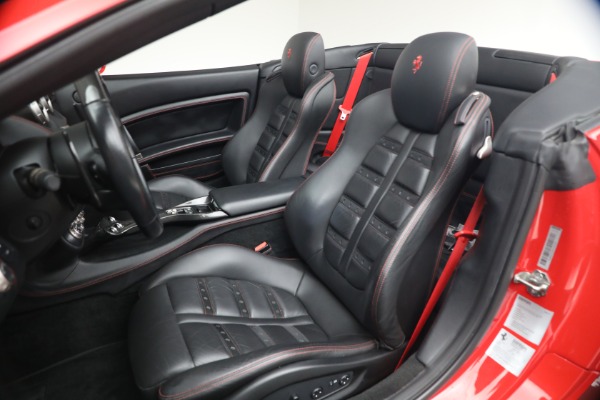 Used 2014 Ferrari California 30 for sale $115,900 at Maserati of Westport in Westport CT 06880 16