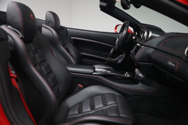 Used 2014 Ferrari California 30 for sale $115,900 at Maserati of Westport in Westport CT 06880 18