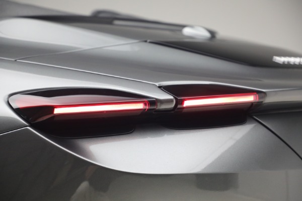 Used 2026 Ferrari Roma Spider for sale $309,900 at Maserati of Westport in Westport CT 06880 25
