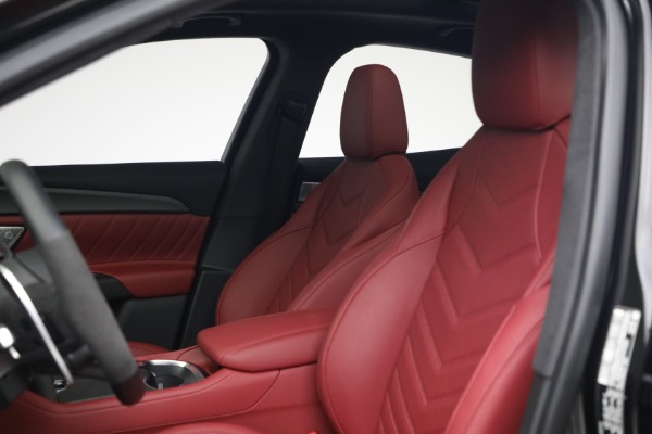 New 2027 Maserati Grecale Trofeo for sale $128,145 at Maserati of Westport in Westport CT 06880 13