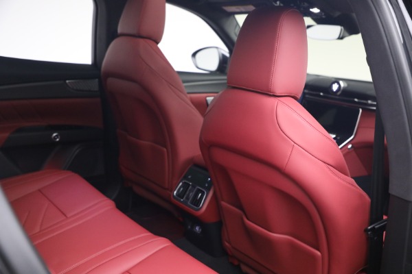 New 2027 Maserati Grecale Trofeo for sale $128,145 at Maserati of Westport in Westport CT 06880 14