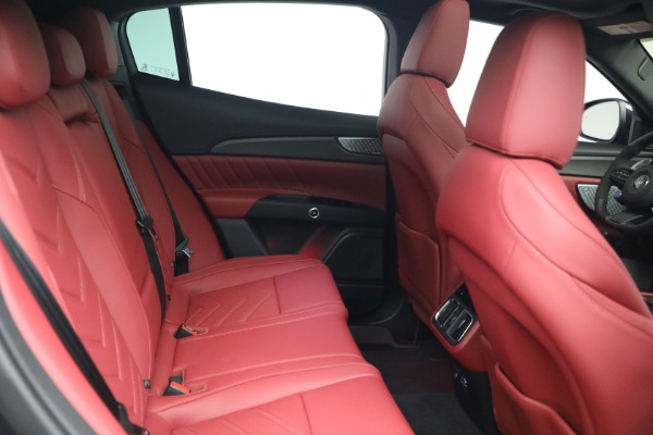 New 2027 Maserati Grecale Trofeo for sale $128,145 at Maserati of Westport in Westport CT 06880 17