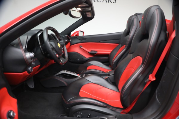 Used 2019 Ferrari 488 Spider for sale $419,900 at Maserati of Westport in Westport CT 06880 14