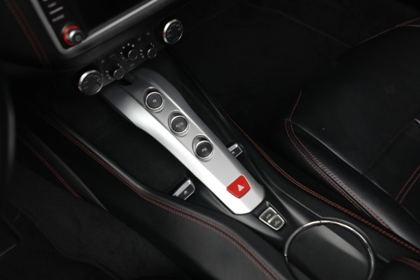 Used 2015 Ferrari California T for sale $139,900 at Maserati of Westport in Westport CT 06880 23