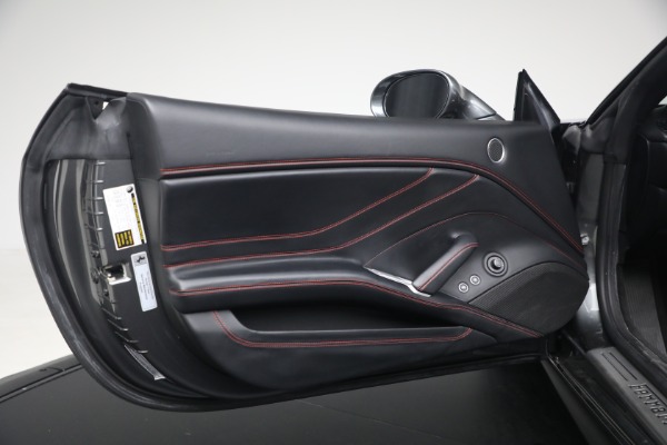Used 2015 Ferrari California T for sale $139,900 at Maserati of Westport in Westport CT 06880 28