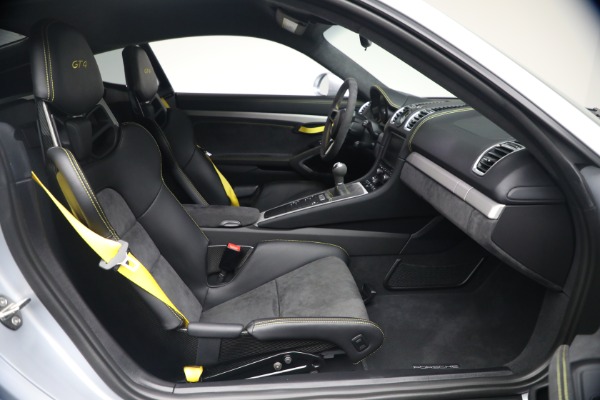 Used 2016 Porsche Cayman GT4 for sale $149,900 at Maserati of Westport in Westport CT 06880 17