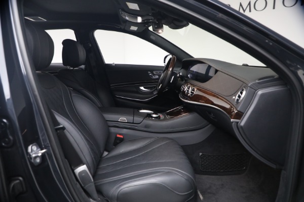 Used 2019 Mercedes-Benz S-Class S 560 4MATIC for sale $49,900 at Maserati of Westport in Westport CT 06880 16
