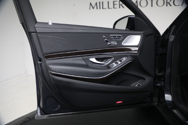 Used 2019 Mercedes-Benz S-Class S 560 4MATIC for sale $49,900 at Maserati of Westport in Westport CT 06880 26