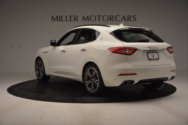 Used 2017 Maserati Levante Q4 for sale Sold at Maserati of Westport in Westport CT 06880 5