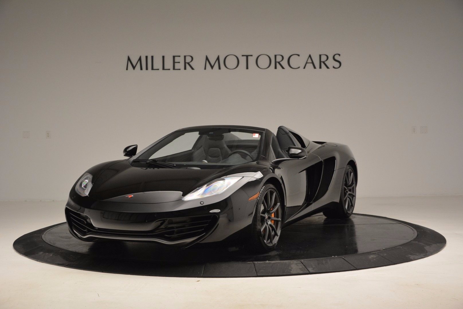 Used 2013 McLaren 12C Spider for sale Sold at Maserati of Westport in Westport CT 06880 1